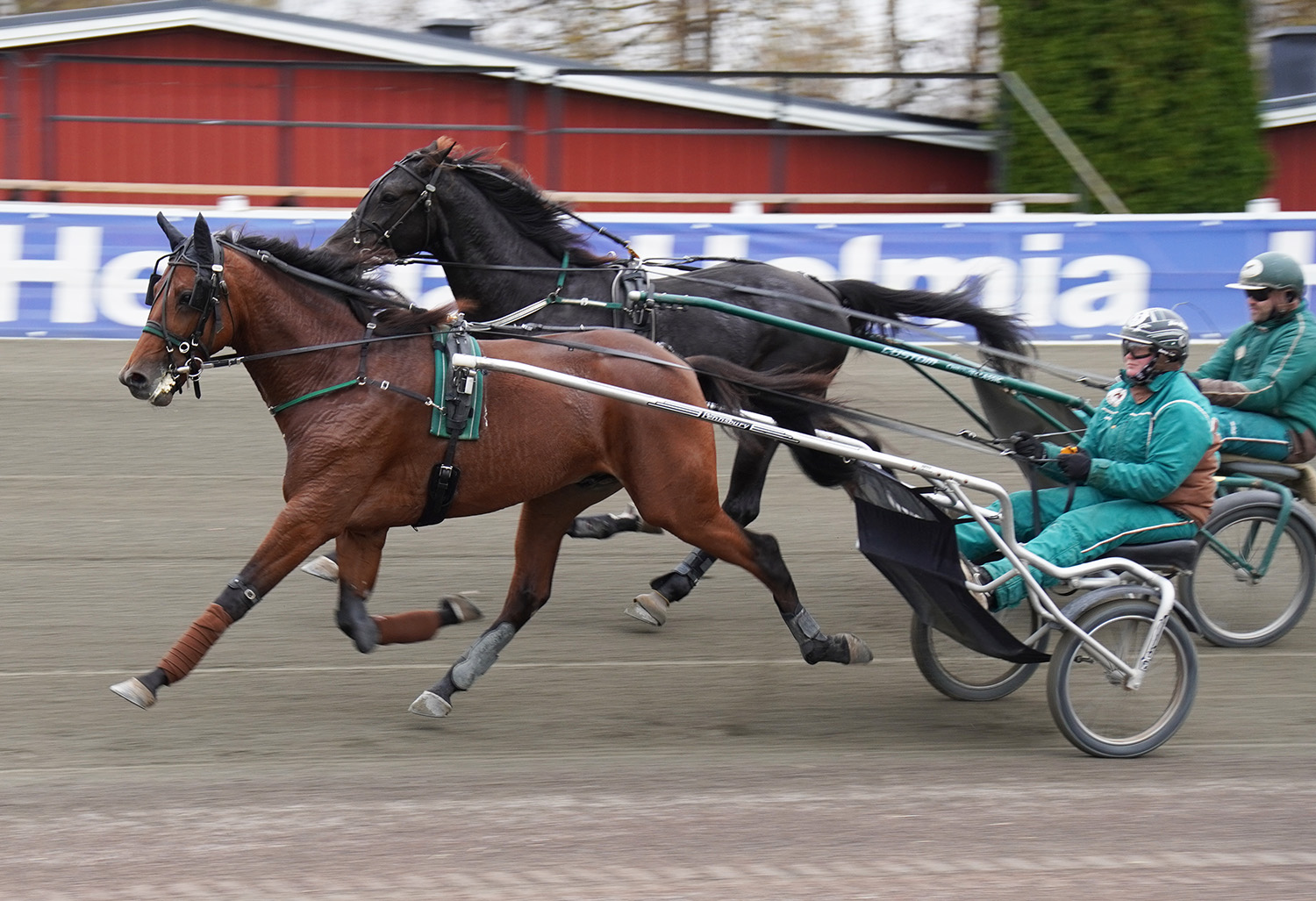 Im Listening 251021-3